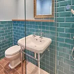 Host & - Milton Street Apartment Saltburn-by-the-Sea